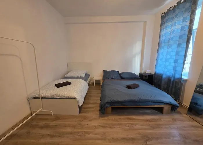 Ari Prop-urban Cozy In *